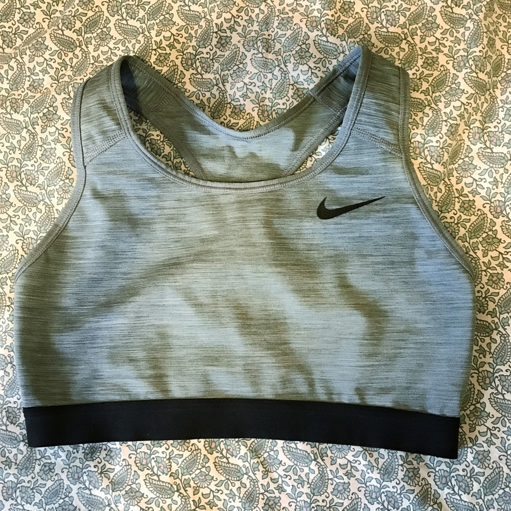 Nike Dri-Fit Gray Sports Bra Size L